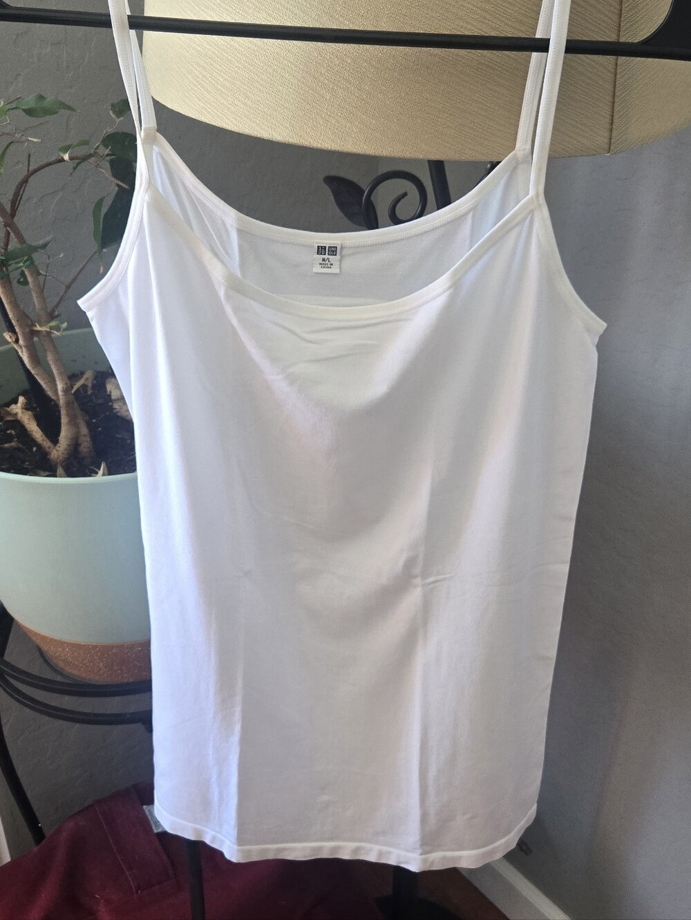 UNIQLO White Cotton Spaghetti Strap Camisole